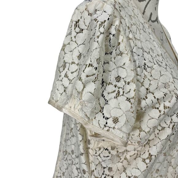 Vintage 00s Y2K Old Navy Women’s Cream Lace Wrap Blouse Cap Sleeve - Medium - Picture 6 of 16